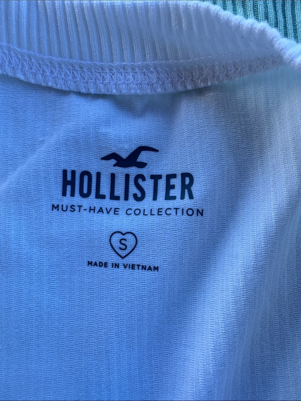 Hollister Ribbed Tank Top Trio — Black, White, Sage Green - Picture 6 of 9